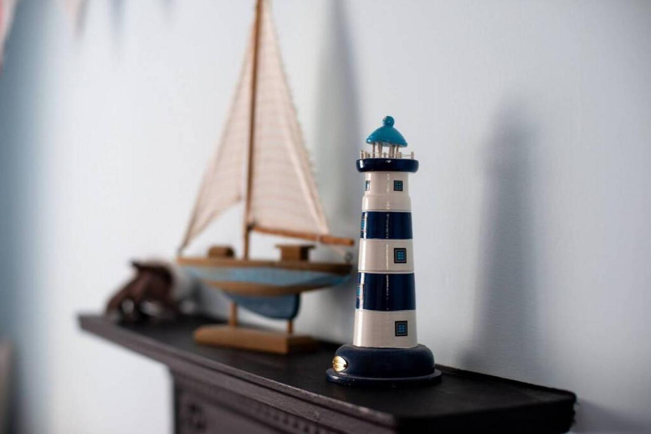 Cosy Welsh Cottage In St Davids Centre With Garden Екстер'єр фото